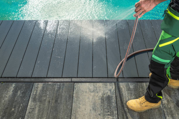 Why Choose Our Certified Pressure Washing Experts for Your Project Needs in Burbank, IL?