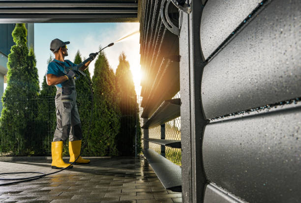 Best Roof Power Washing Services  in Burbank, IL